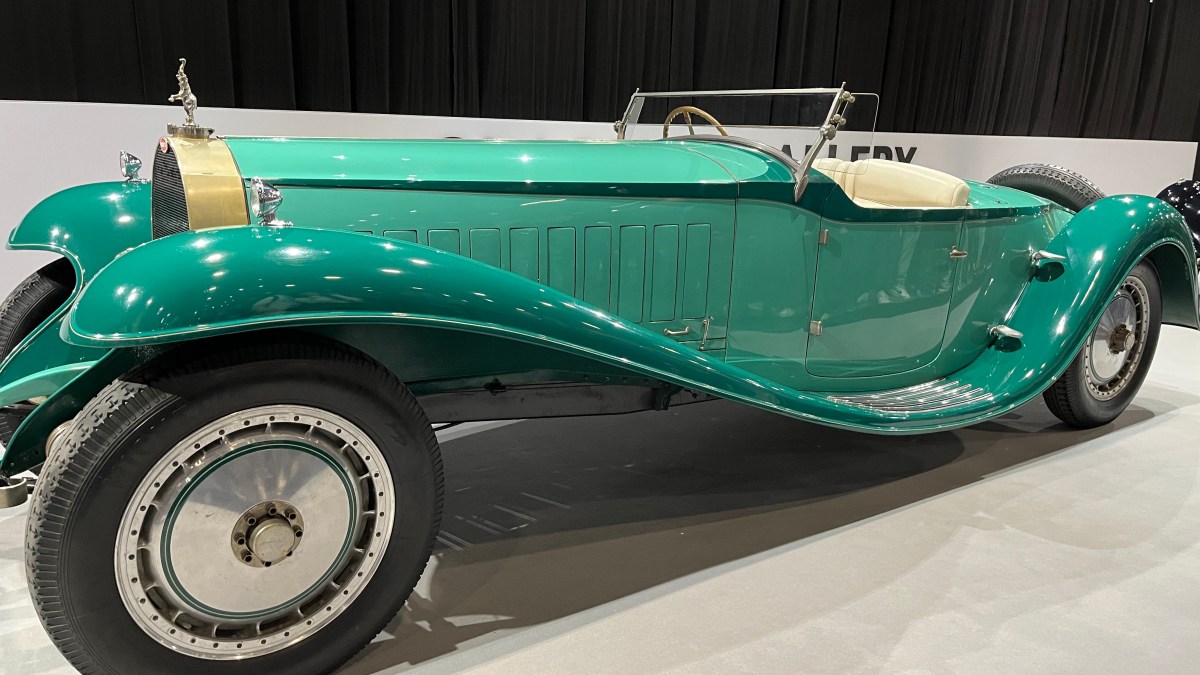 Vintage & classic&nbsp;cars